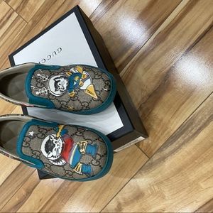Kids boy girl Gucci shoes used but in very good condition 100% authentic